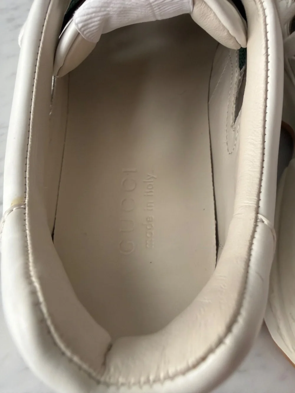 Gucci Rhyton Sneakers Cut Out Leather - Men's size 7